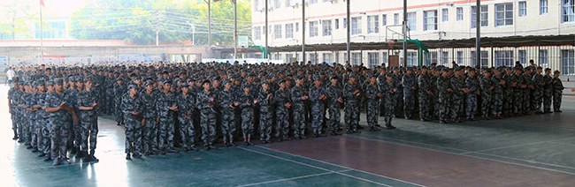 開學(xué)典禮暨軍訓(xùn)動(dòng)員大會(huì)現(xiàn)場.jpg