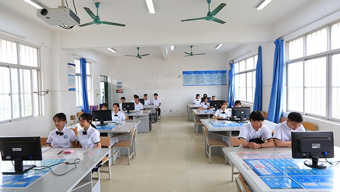 1621482543185625.jpg 跨境電商.jpg