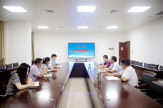 1653375871711478.jpg 111中層干部任前廉政談話會現(xiàn)場.jpg