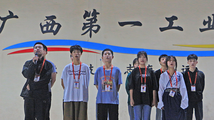 1683169649665326.jpg 03學(xué)生會部門節(jié)目表演.jpg