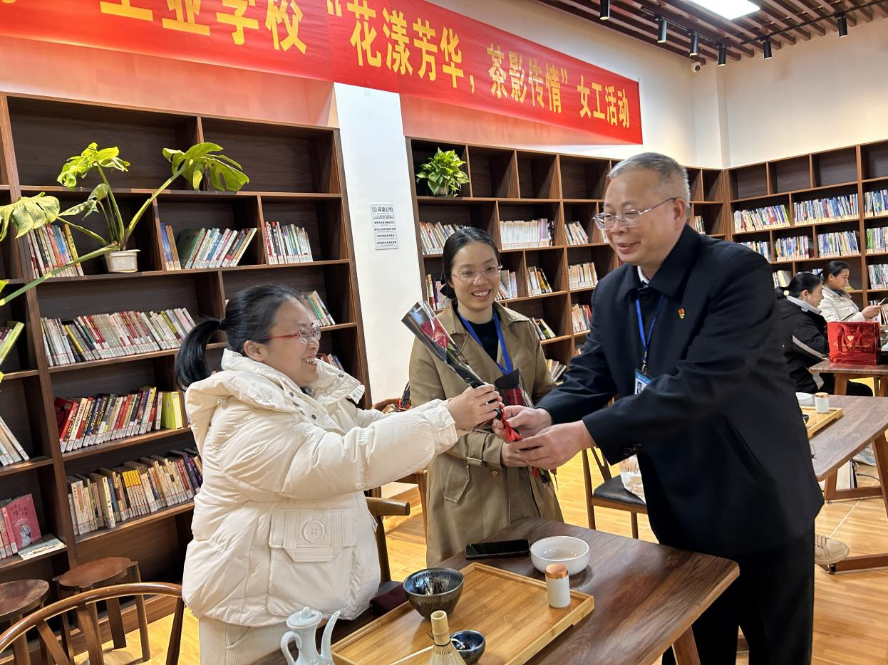 1741741559526051.png 1741741559526051.png