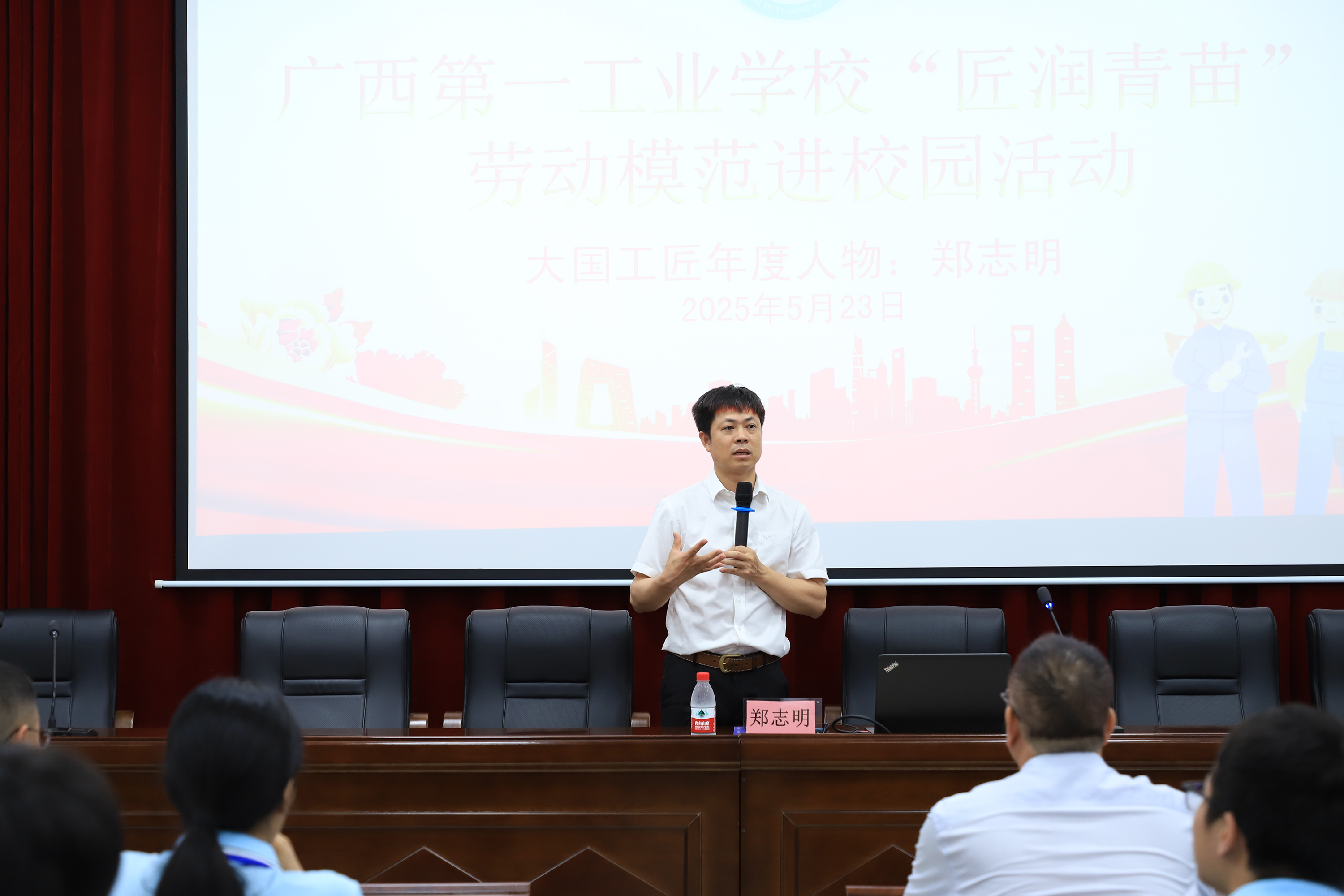 1748245576582047.jpg 1748245576582047.jpg