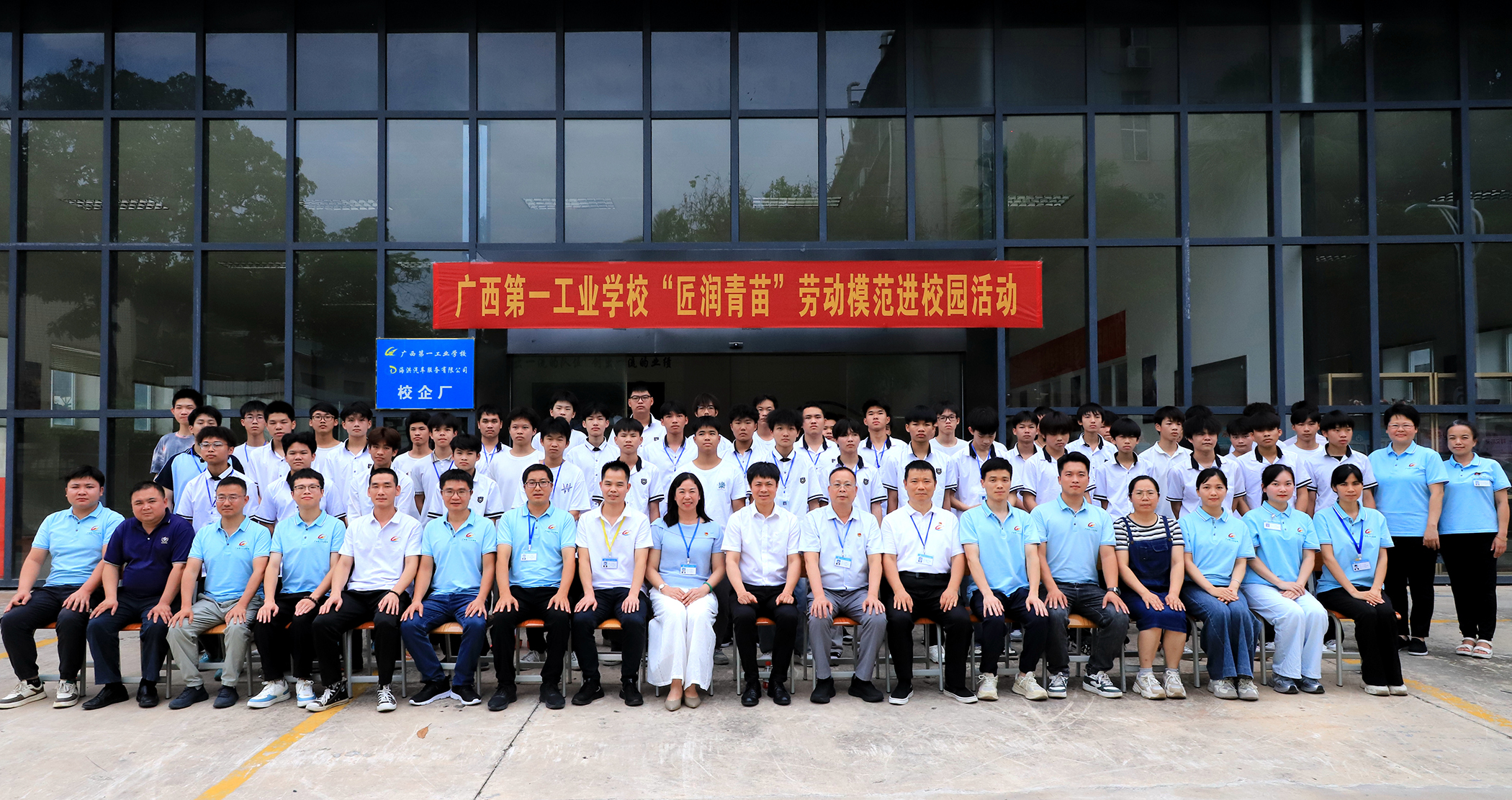 1748245832356833.jpg 1748245832356833.jpg