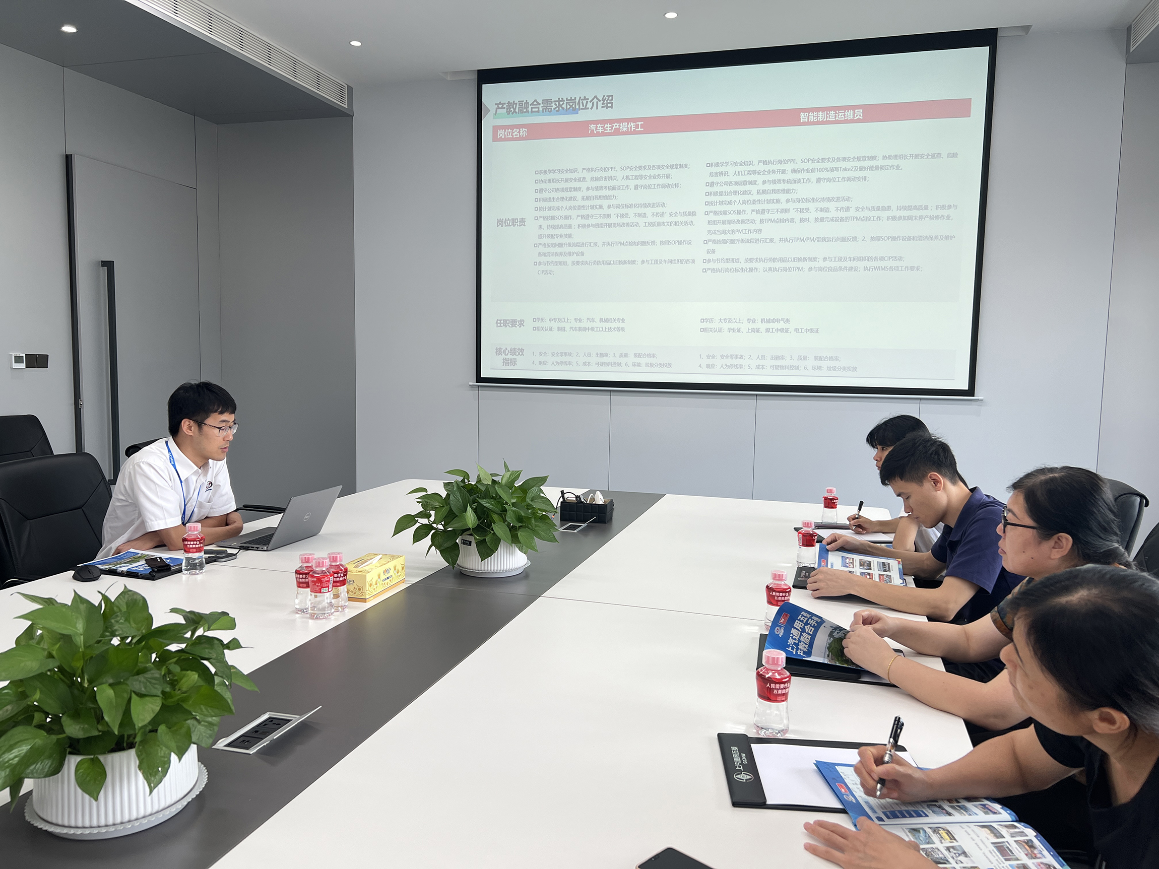 1751354058189418.jpg 1751354058189418.jpg