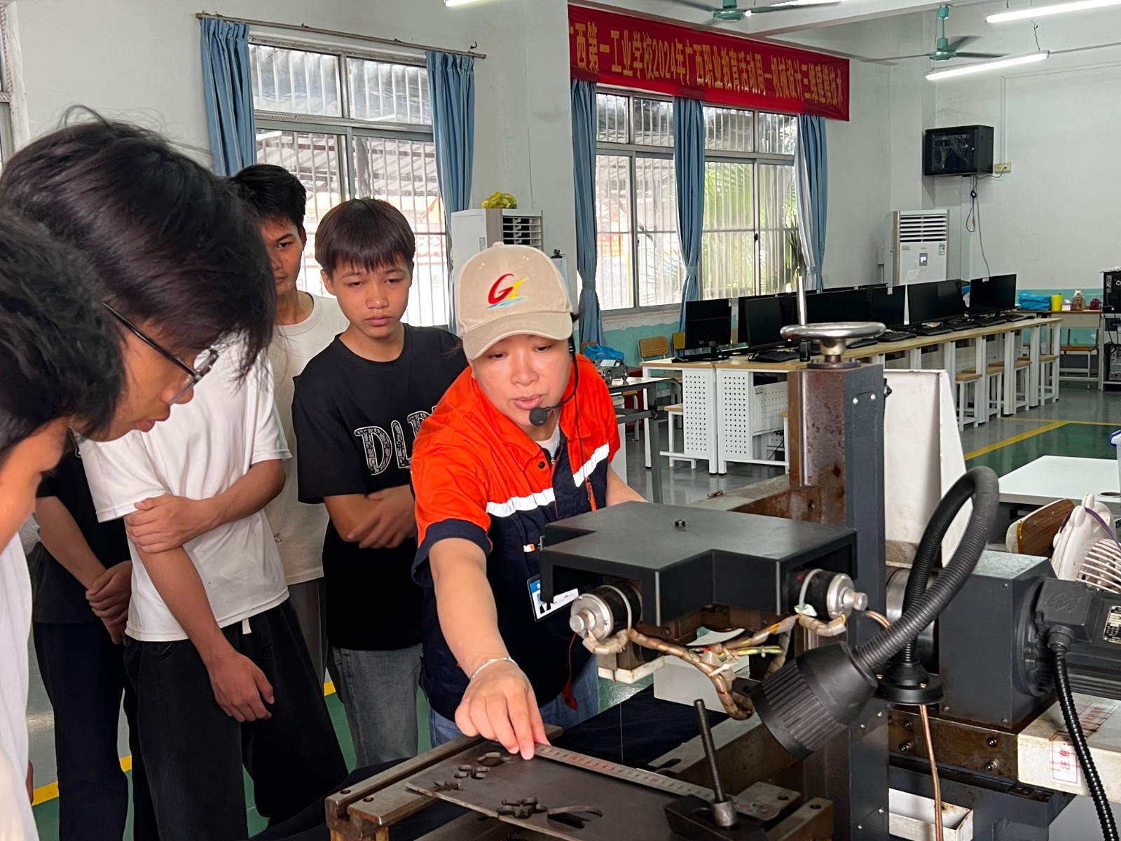 1758017415893319.jpg 1758017415893319.jpg