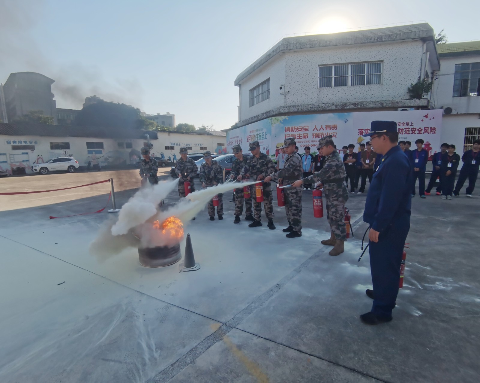 1764119792707737.jpg 1764119792707737.jpg